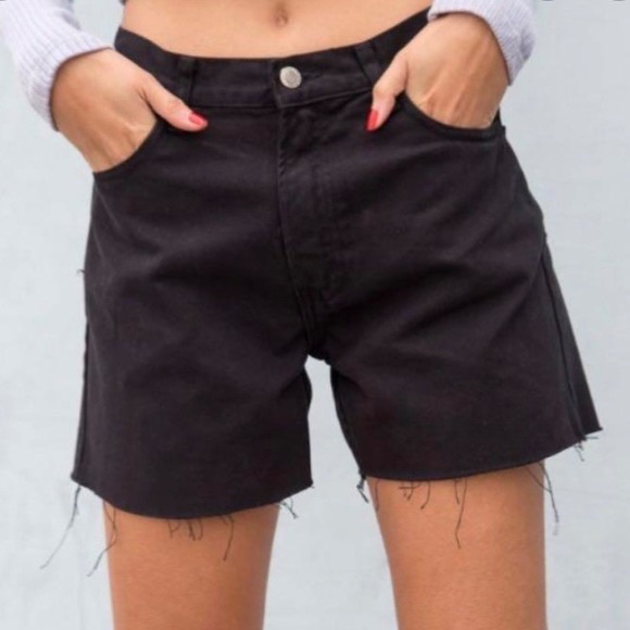 Brandy Melville Molly Black Denim Shorts - Picture 4 of 5